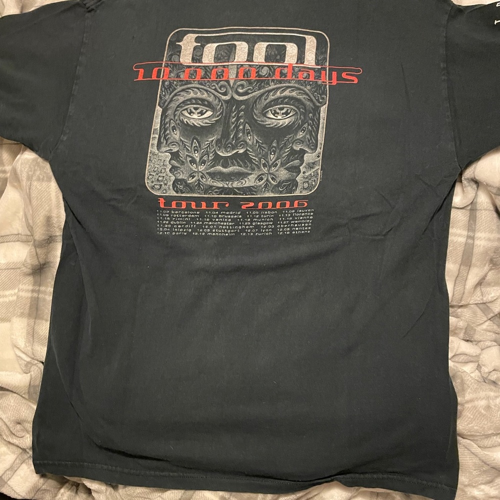 AUTHENTIC 2006 TOOL VINTAGE 10,000 Days Concert tee! GREAT condition. L. - Picture 4 of 10